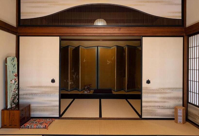 Люкс, Jinya Ryokan