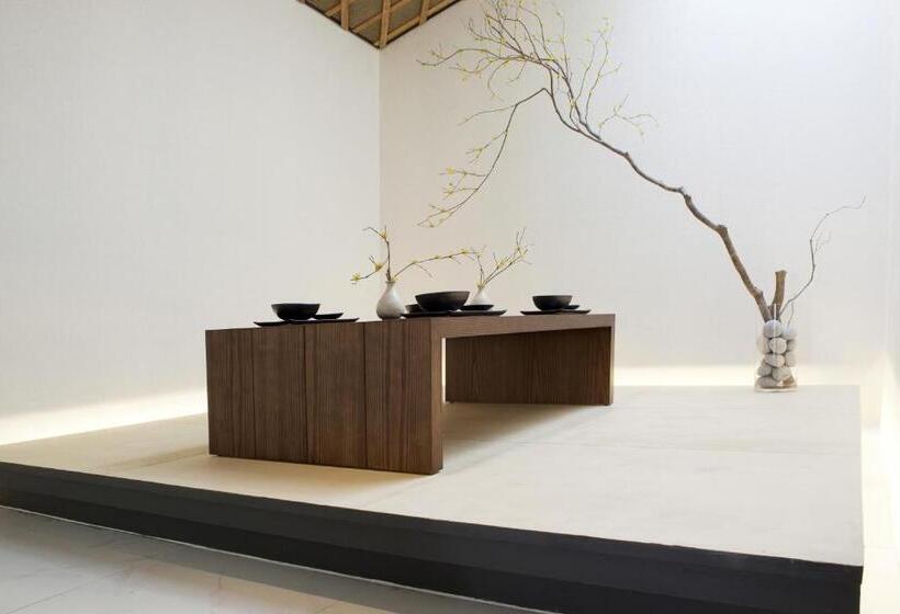 Апартаменты 2 Спальни, Lotte Resort Jeju Artvillas