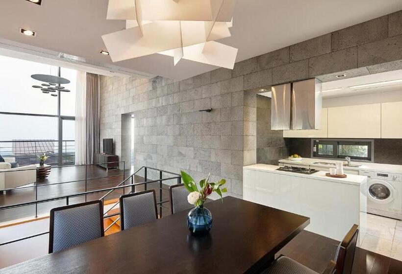 Номер Стандарт, Lotte Resort Jeju Artvillas