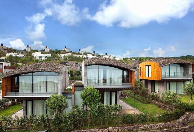 Апартаменты 2 Спальни, Lotte Resort Jeju Artvillas
