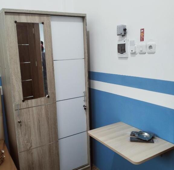 Номер Economy, Penginapan Banyu Biruku