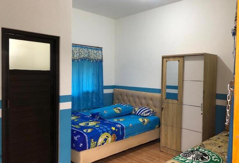 Семейный Номер Deluxe, Penginapan Banyu Biruku