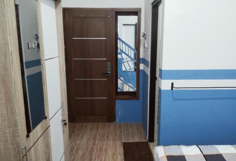 Номер Deluxe, Penginapan Banyu Biruku