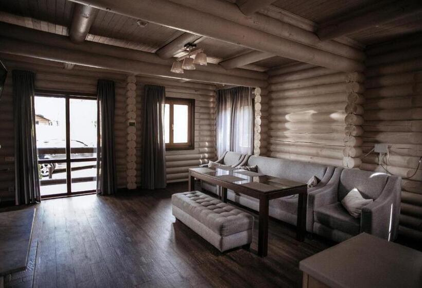 Family Suite, Zaliv