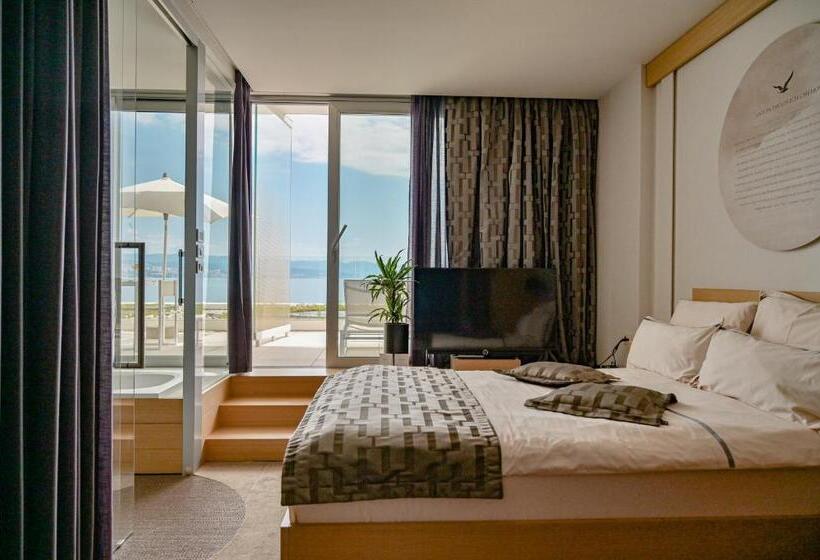 Номер Basic, Bevanda Hotel & Restaurant   Unique Adriatic