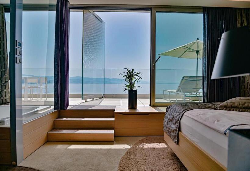 Номер Deluxe Вид на Море, Bevanda Hotel & Restaurant   Unique Adriatic