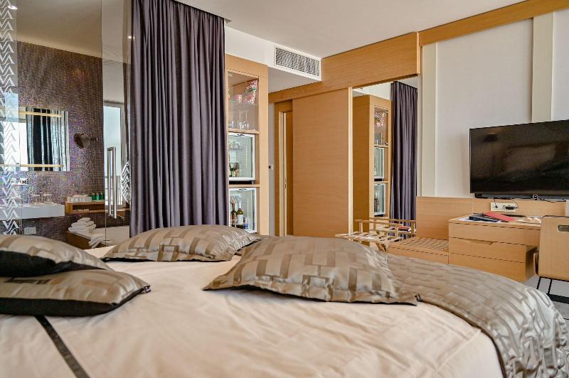 Номер Superior Вид на Море, Bevanda Hotel & Restaurant   Unique Adriatic