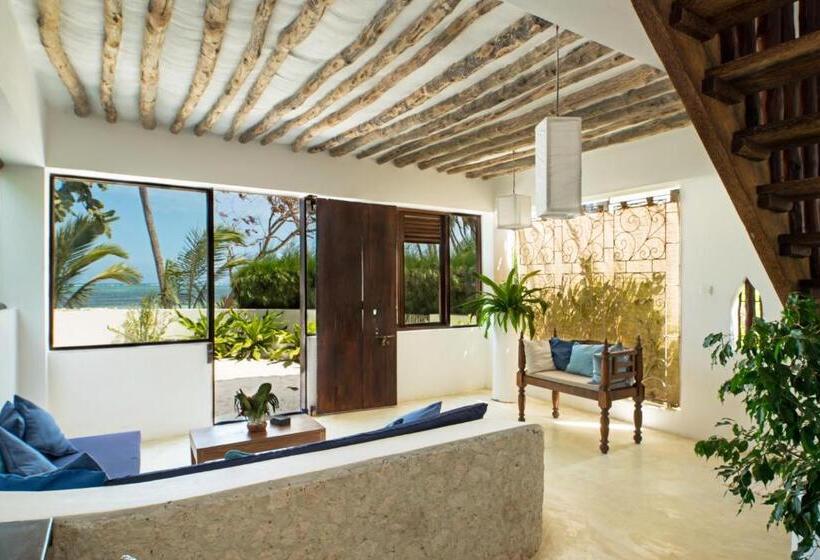 بانگلوی استاندارد, Indigo Beach Zanzibar