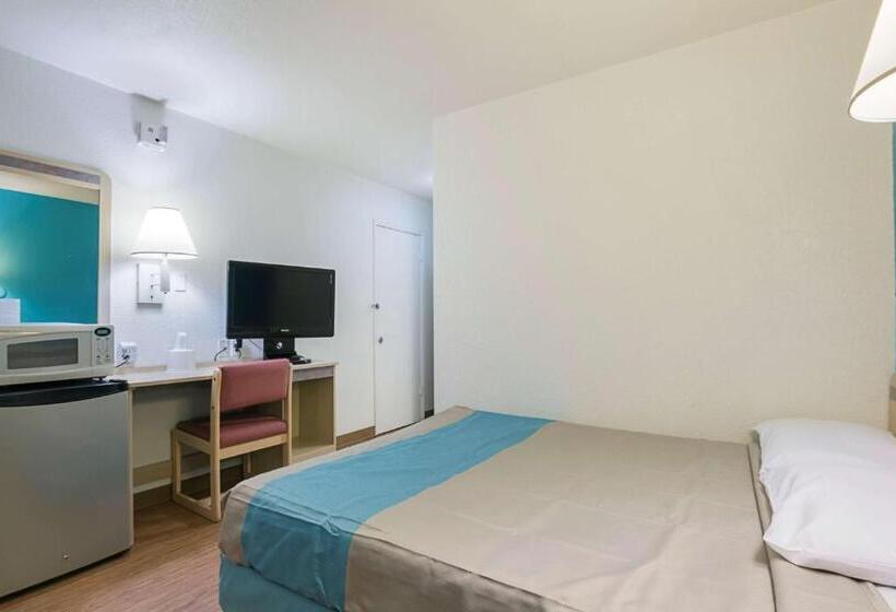 Номер Стандарт, Motel 6 Rochester, Mn