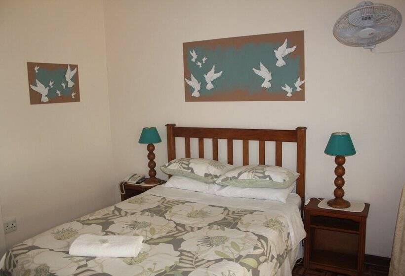 Номер Стандарт Индивидуальный, Doves Nest Guest House