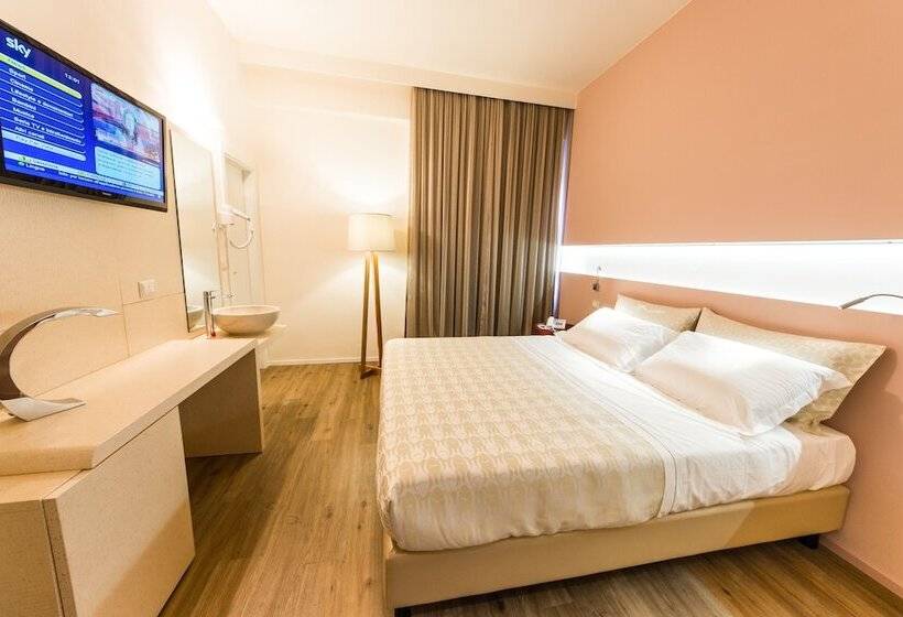 Номер Superior, De La Ville Depandance Di Hotel Augustus