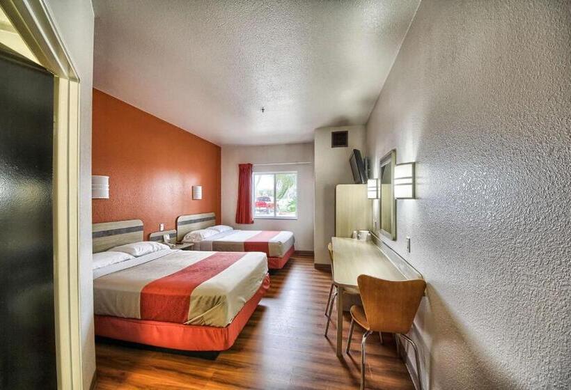 Номер Deluxe, Motel 6mission, Tx