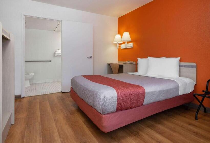 Номер Стандарт Адаптированный для Инвалидов, Motel 6oceanside, Ca