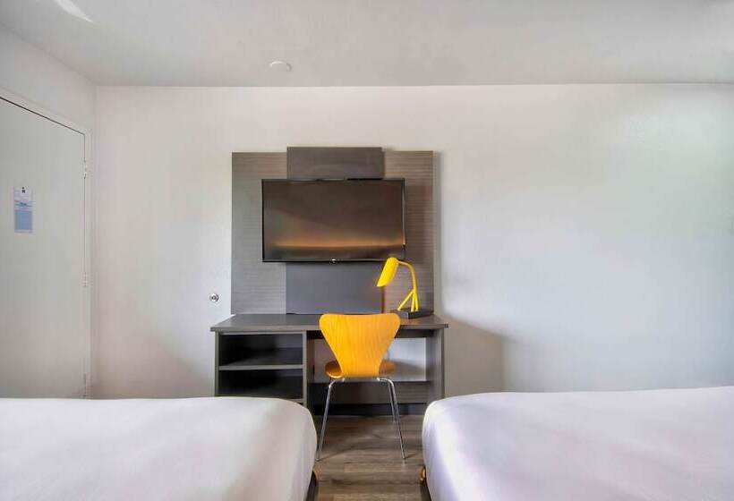 Номер Стандарт 2 Двуспальные Кровати, Motel 6austin, Tx  North