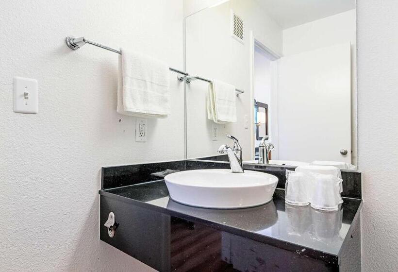 Standardrum, Motel 6 Corpus Christi, Tx  Northwest