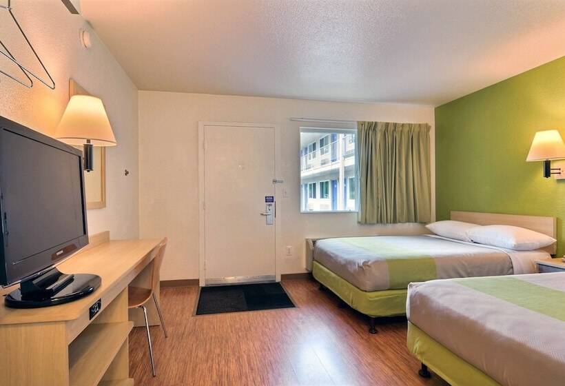 Номер Стандарт 2 Двуспальные Кровати, Motel 6tumwater, Wa  Olympia
