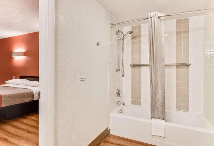 Стандартный Номер Кровать Кинг, Motel 6youngstown, Oh