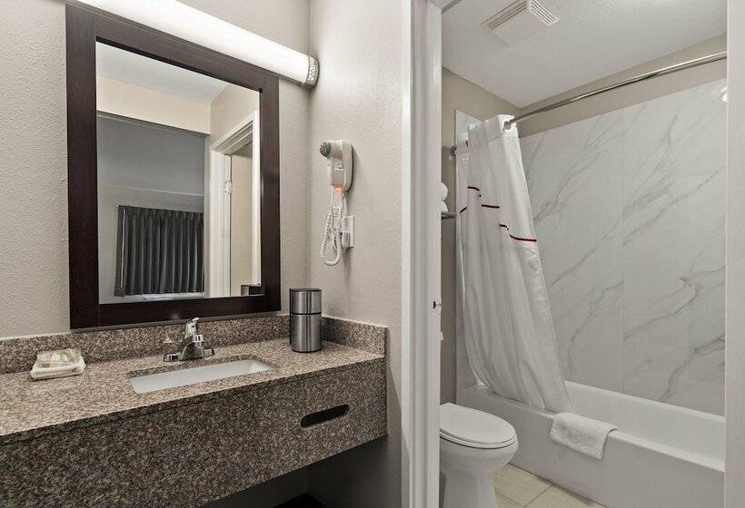 Номер Superior, Red Roof Inn Spartanburg  I85