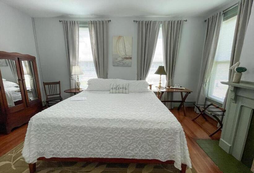 스탠다드 룸 킹사이즈 침대, Meadows Inn