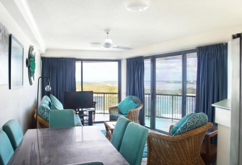 3 베드룸 이그제큐티브 아파트, Centrepoint Apartments Caloundra