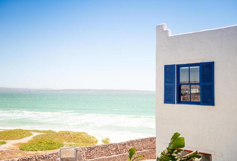 Студия Стандарт, Club Mykonos Langebaan