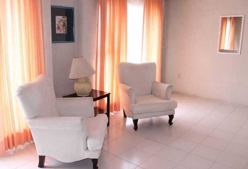 Quarto Triplo Estandar, Gracia