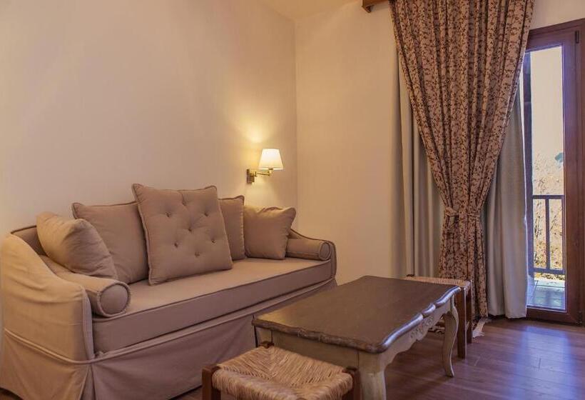 Люкс Семейный 2 Спальни, Manthos Mountain Resort & Spa