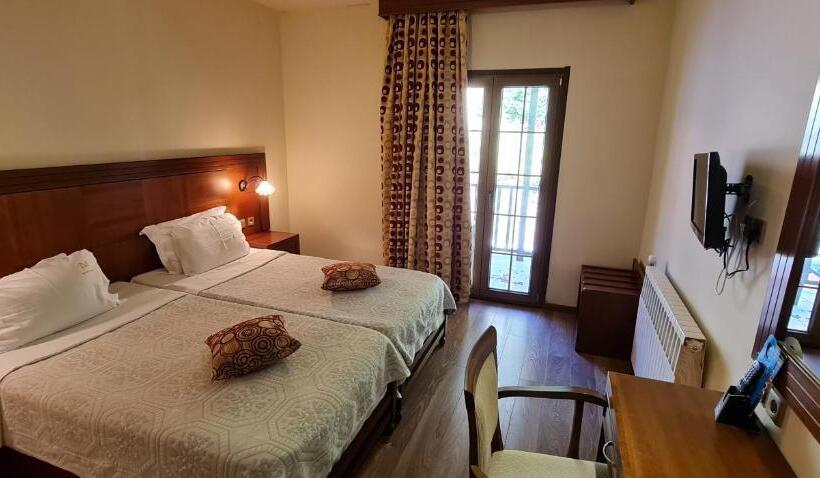 Номер Стандарт Трехместный, Manthos Mountain Resort & Spa