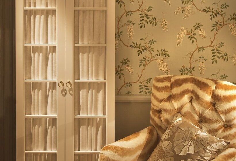 Номер Superior, Rosersbergs Slottshotell