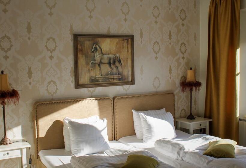 Номер Superior, Rosersbergs Slottshotell