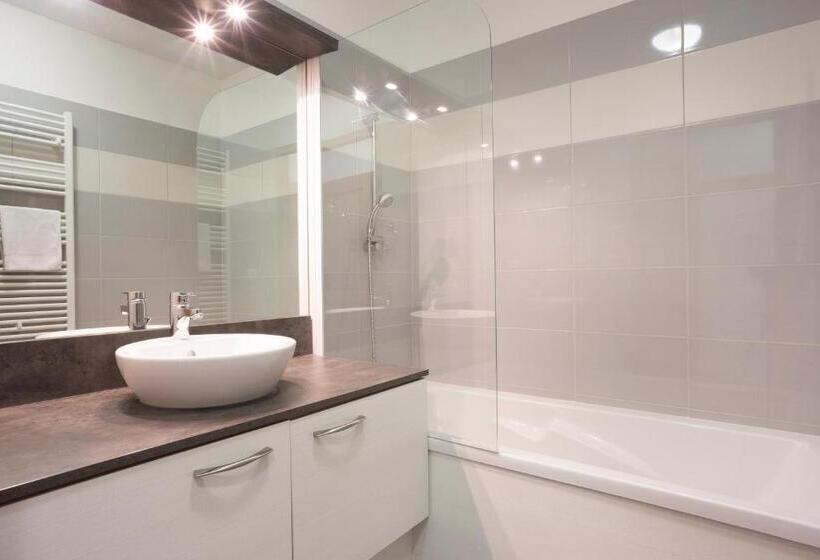 Апартаменты 4 Спальни, Residence Club Mmv L Etoile Des Cimes