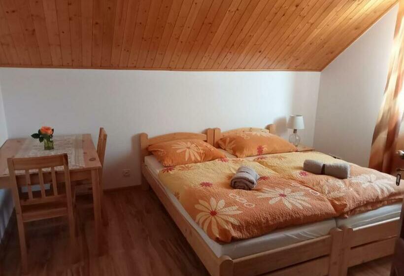غرفة قياسية, Agroturystyka U Rysia