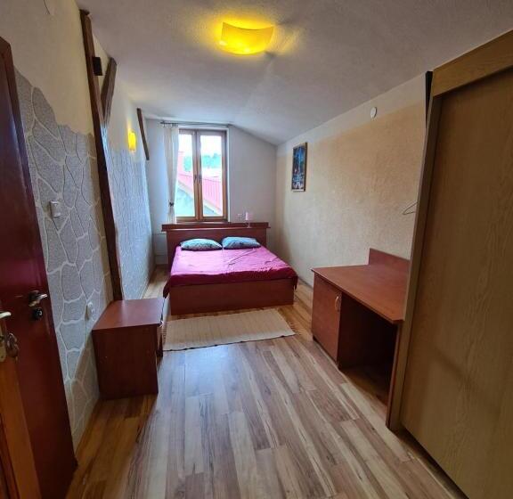 标准间, Gościniec Halka
