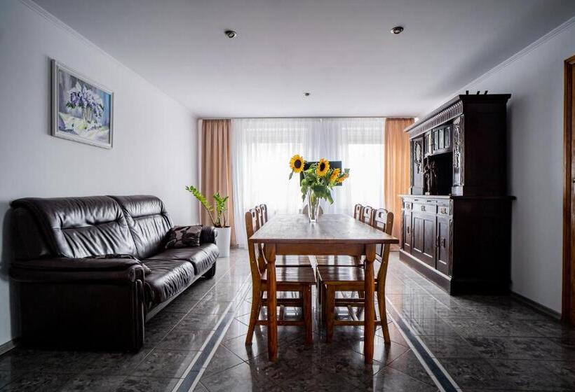 Apartamento 1 Dormitório, Ik Maria