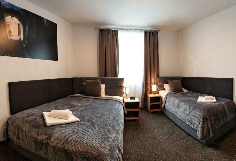 Номер Deluxe, Lublin