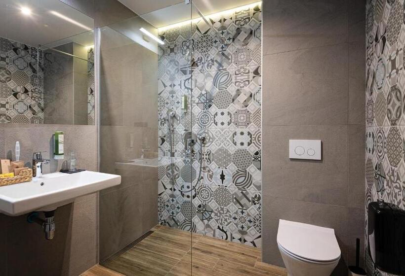 Номер Стандарт, Ilkus Hotel & Restaurant