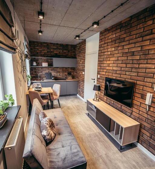 Номер Deluxe, The Loft   Garncarska 1