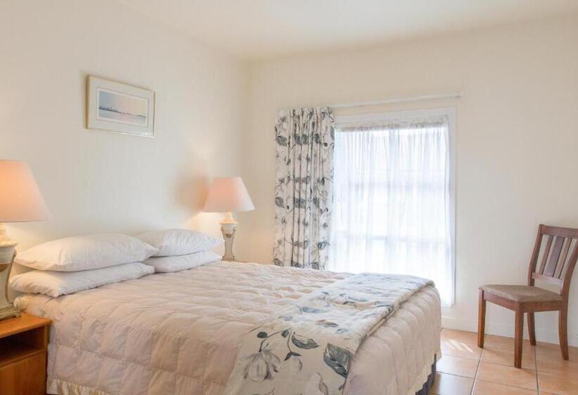 Апартаменты 1 Спальня, Commodores Lodge