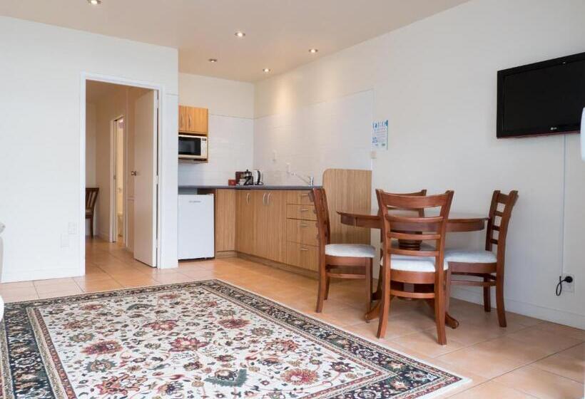 带1个卧室的豪华公寓, Commodores Lodge
