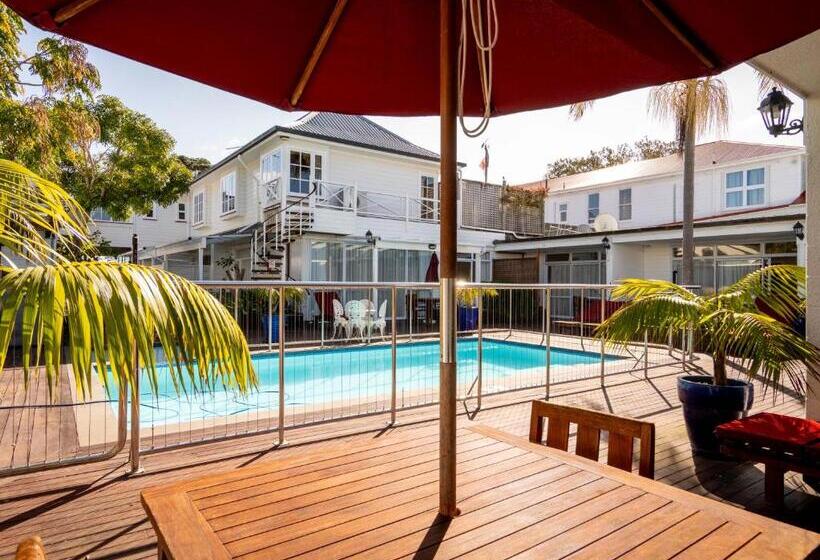 Апартаменты 1 Спальня, Commodores Lodge