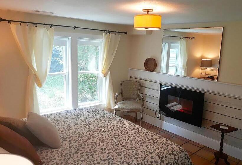 Люкс Deluxe Кровать Кинг, Orchard House Bed And Breakfast