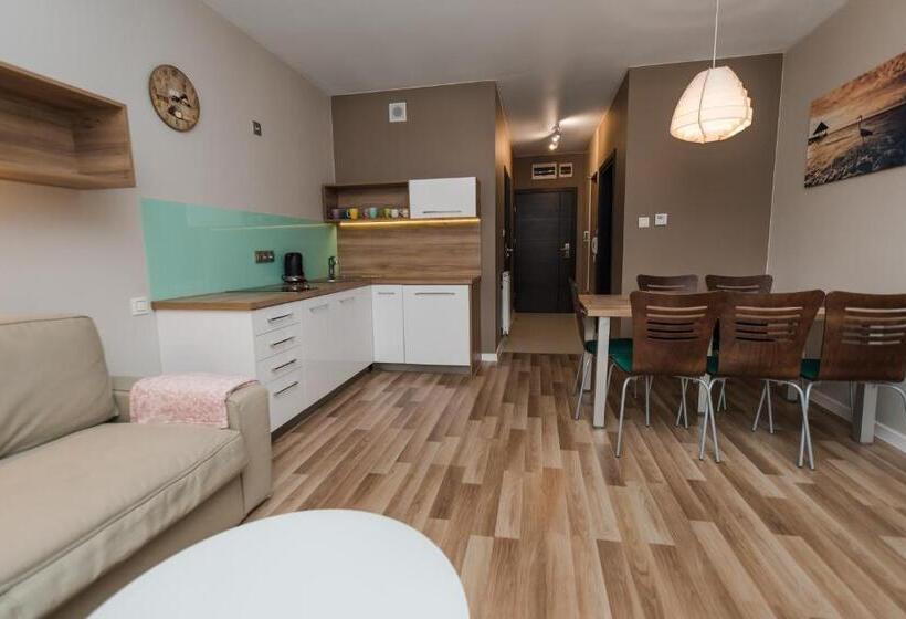 Апартаменты 2 Спальни, Rosa Apartamenty