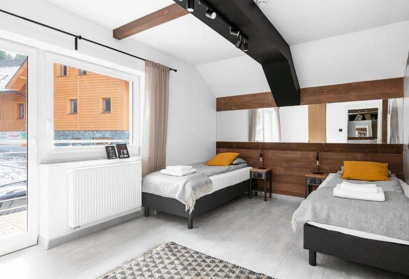 شقة غرفتين, Aparthotel Narciarska 2