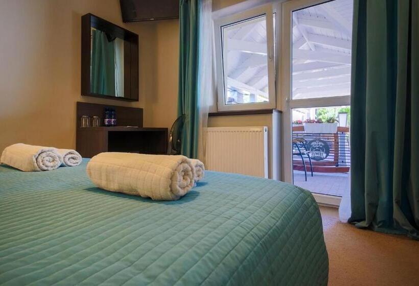 Номер Стандарт с Террасой, B&m Guesthouse