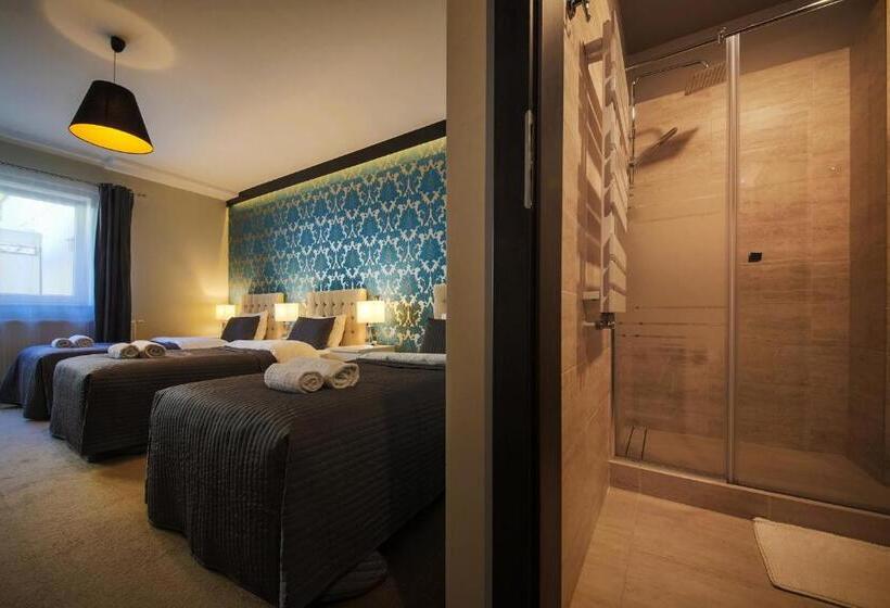 Quarto Standard com Terraço, B&m Guesthouse