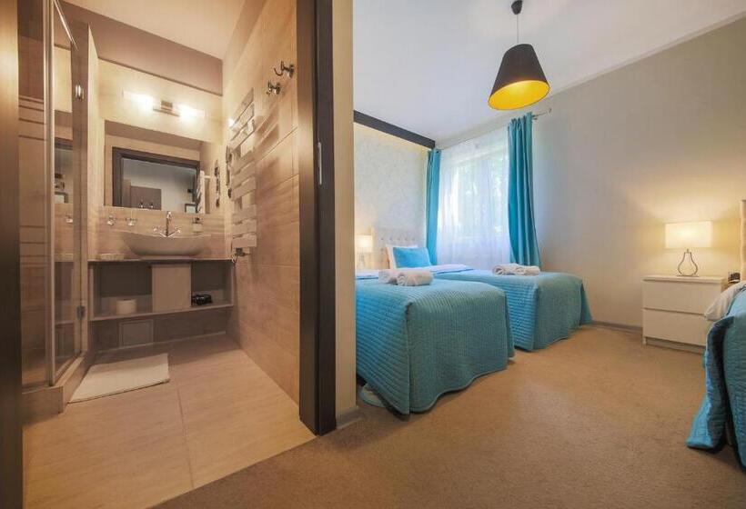 Номер Стандарт Трехместный, B&m Guesthouse