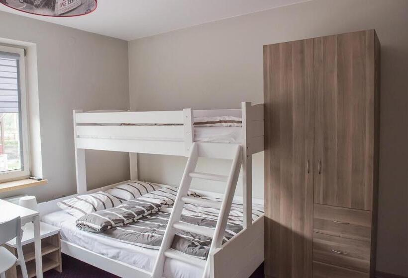 Семейный Номер, B&m Guesthouse