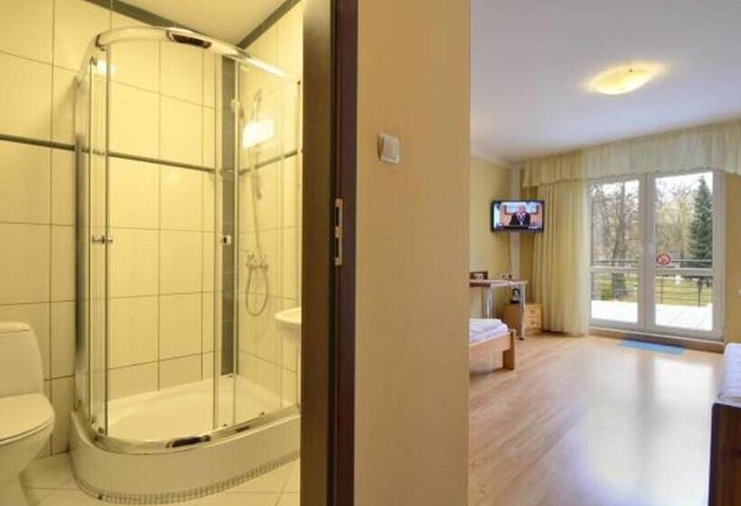 标准间带阳台, Bizancjum Pokoje Gościnne Parking Free 24h