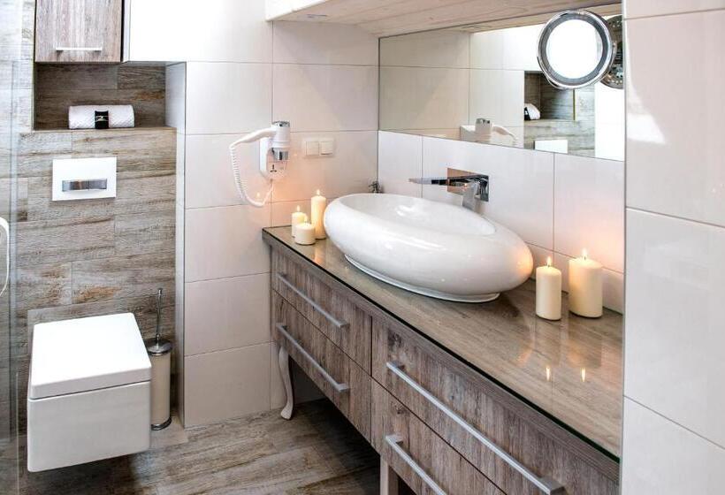 Студия Superior, Silverton  Sauna,jacuzzi,mini Siłownia,bar Sezonowy, Przyjazny Rodzinom