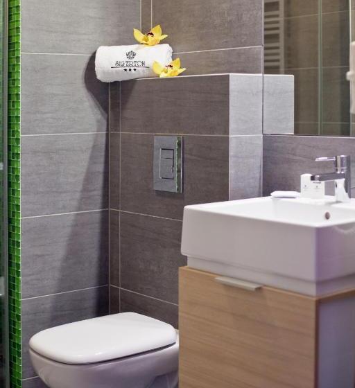 Номер Deluxe с Балконом, Silverton  Sauna,jacuzzi,mini Siłownia,bar Sezonowy, Przyjazny Rodzinom